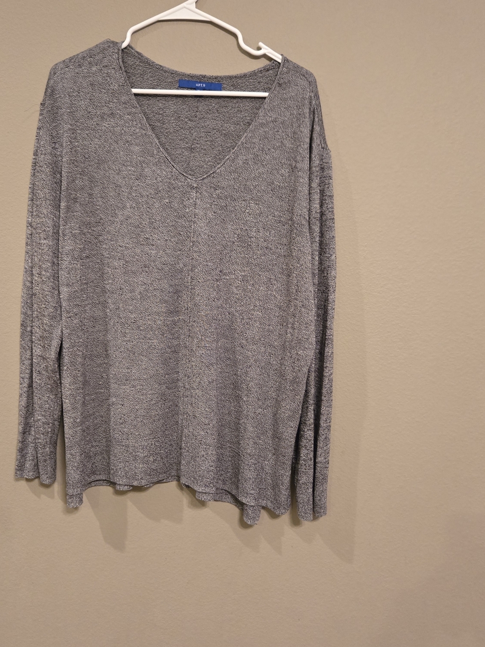 Apt. 9 Women's Gray Heather V-Neck Lightweight Sweater Size XL